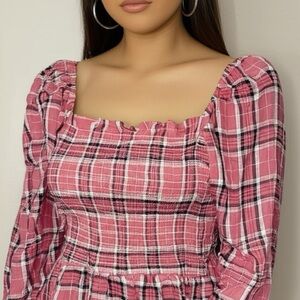 NWT INNER CIRCLE Women’s L/XL Blouse Stretchy Top Pink Gray Plaid Long Sleeve